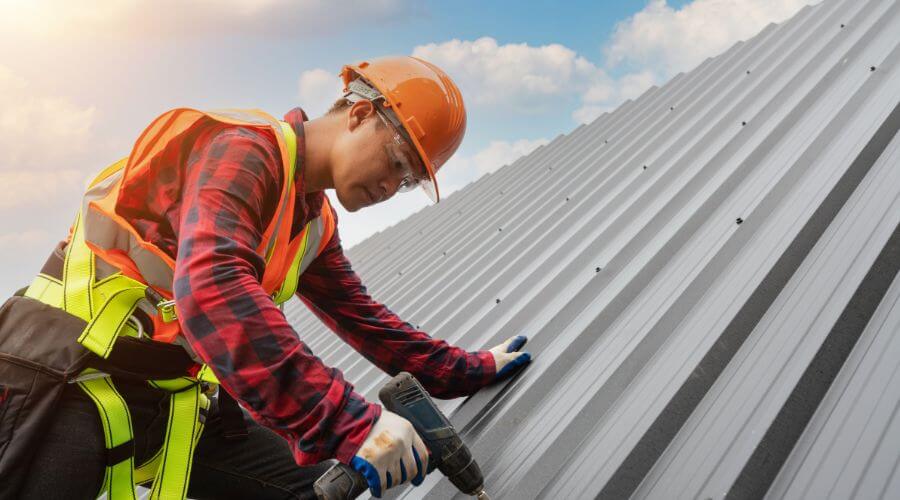 Professional residential roofers in Naugatuck, WV